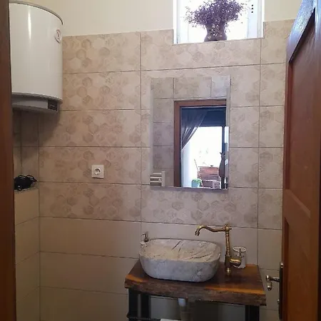 Kotulin Pakostane