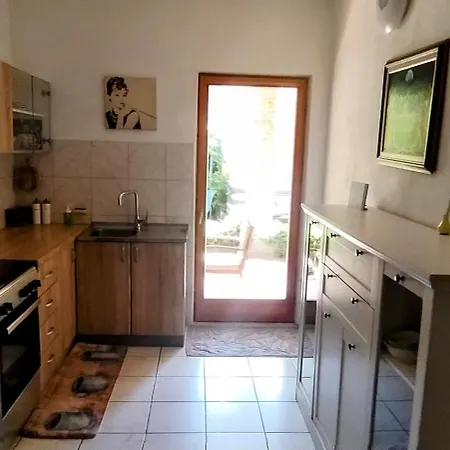 Kotulin Villa Pakostane